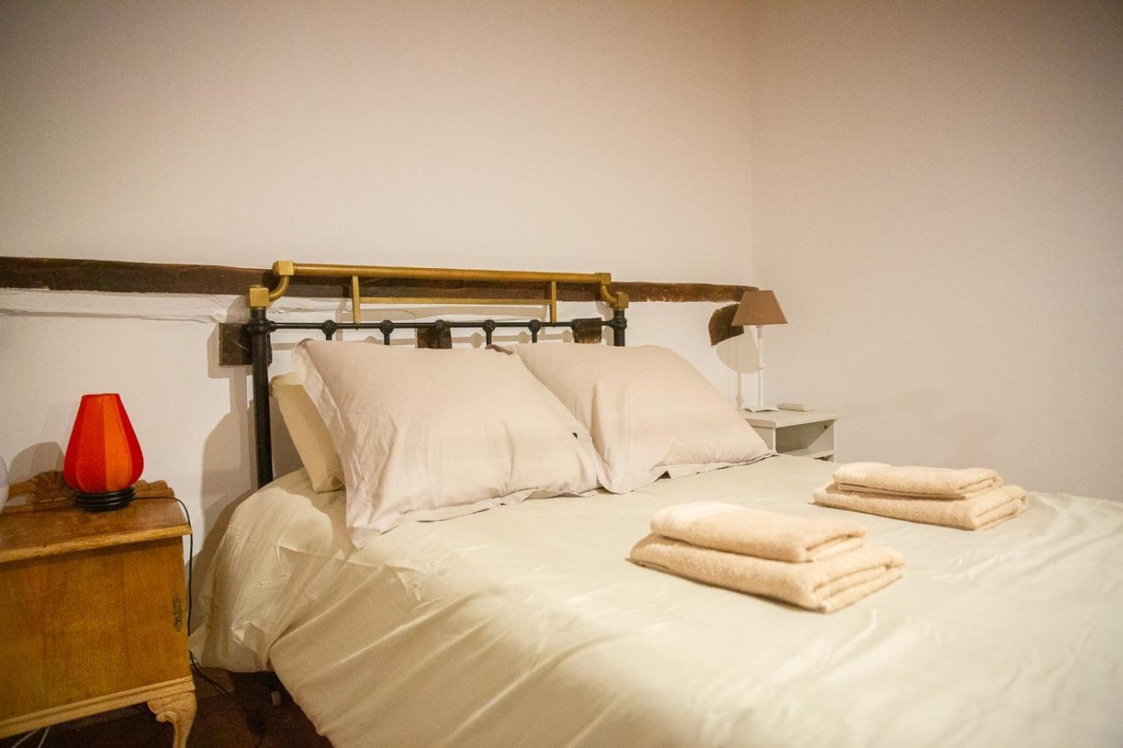 La Casita De La Corredera Apartment Candeleda Bagian luar foto