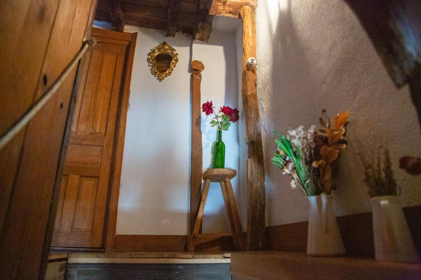 La Casita De La Corredera Apartment Candeleda Bagian luar foto